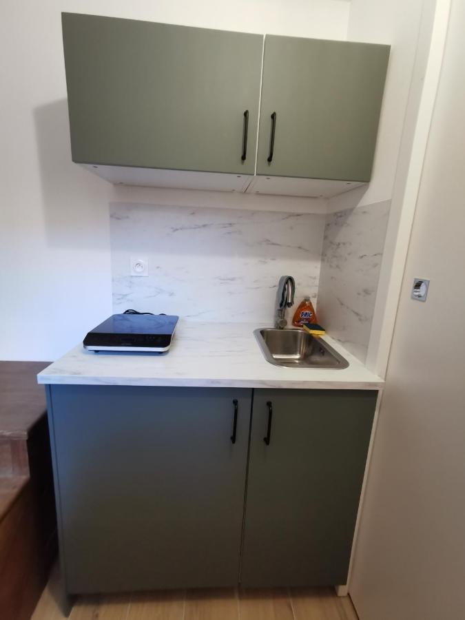 Studio En Duplex Dans Un Hotel Particulier Caen Exteriör bild