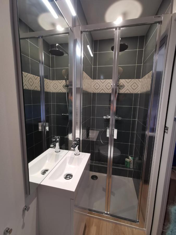 Studio En Duplex Dans Un Hotel Particulier Caen Exteriör bild